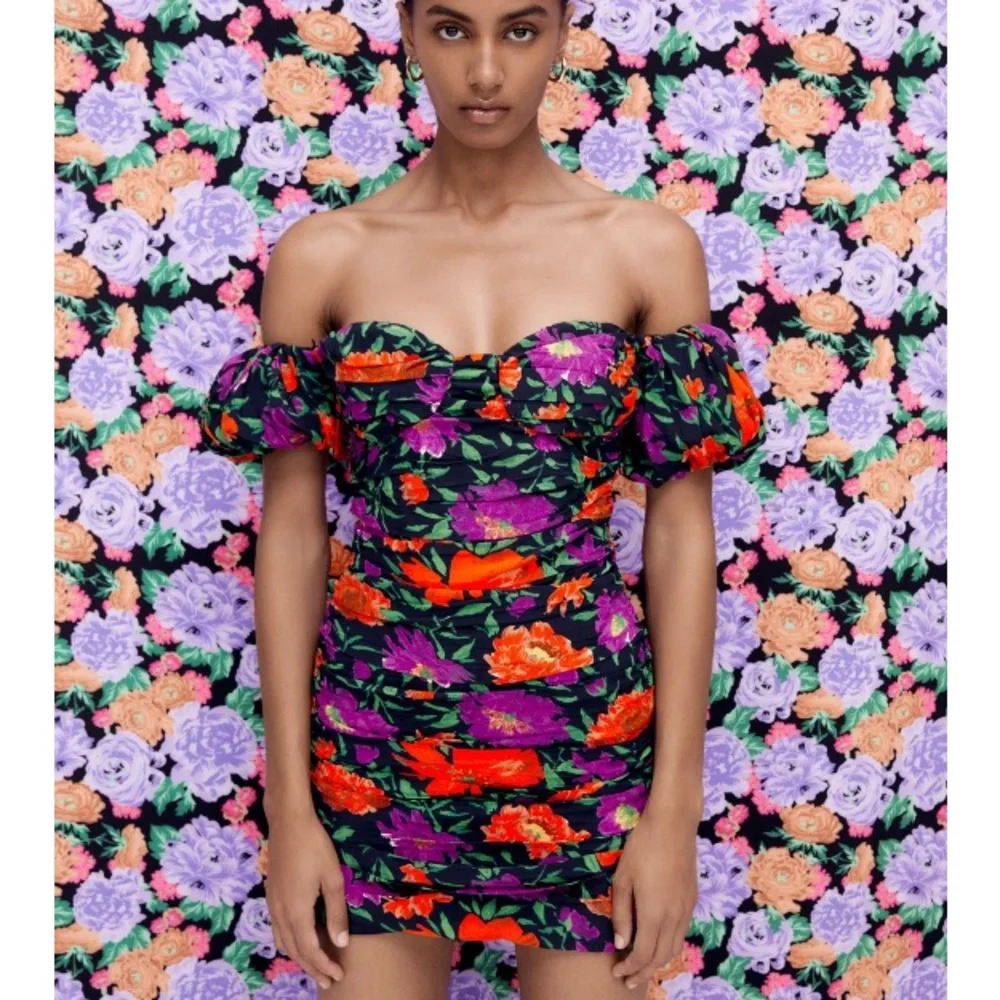 NEW! Zara Floral Print Off the Shoulder Mini Dress - Picture 6 of 13